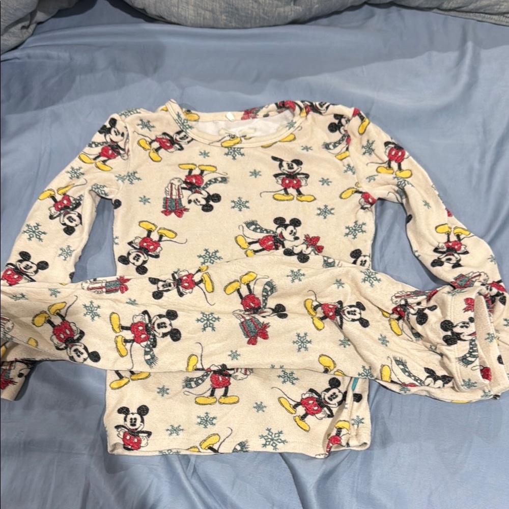 Posh Peanut Mickey Mouse Long Sleeve Pacci material pajama set